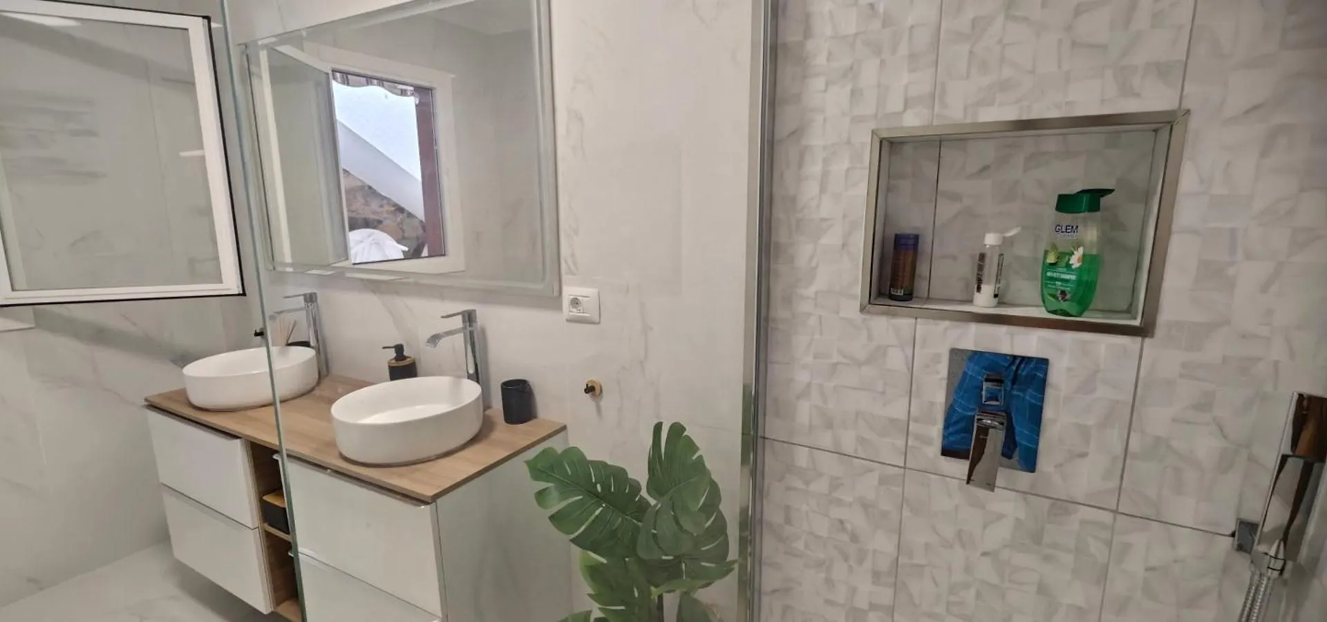 Seafront Playa La Arena Apartment Puerto de Santiago   Puerto de Santiago (Tenerife)